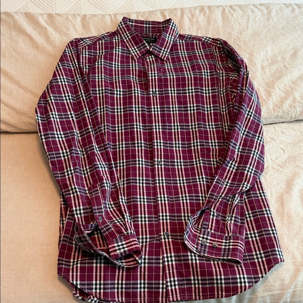 Banana Republic Purple and Black Plaid Men's Shirt